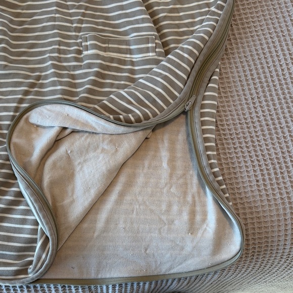 Woolino merino wool Taupe and White Striped Baby Sleep Sack - Picture 3 of 6